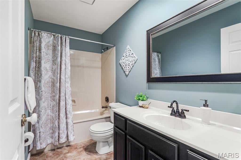 Villages At Baxter Ridge Four Condo - Residential