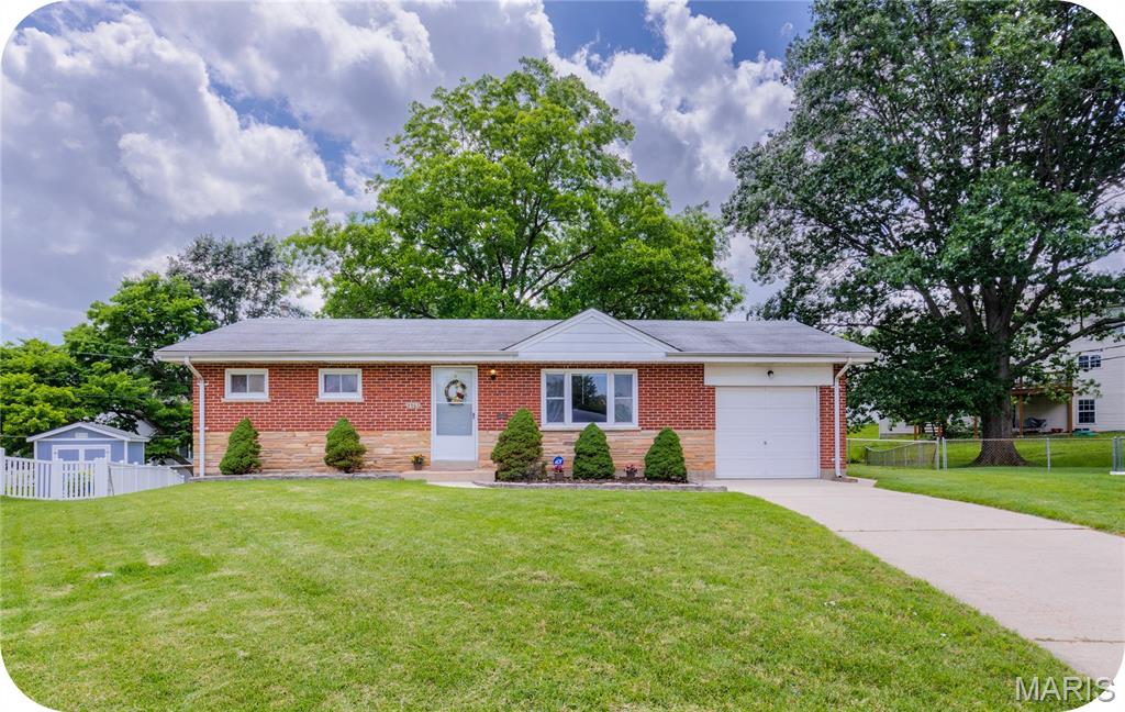 Saxon Manor 2 Lts 81-83 & 169-171 - Residential