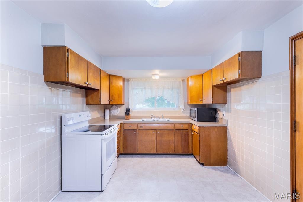 Saxon Manor 2 Lts 81-83 & 169-171 - Residential
