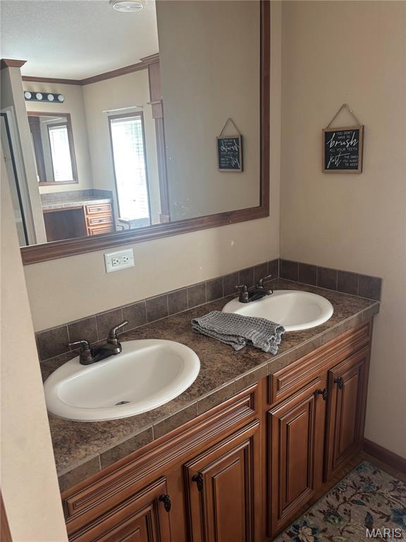 Spring Valley Resort - Commercial Sale