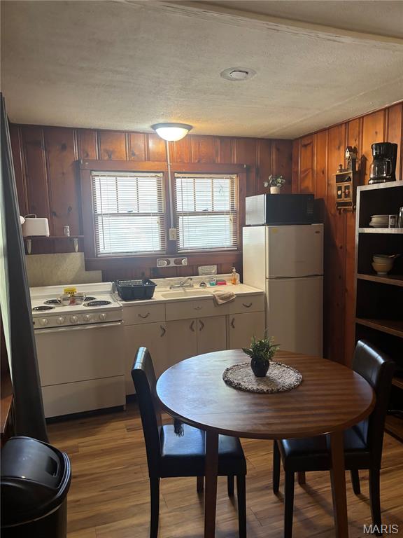 Spring Valley Resort - Commercial Sale