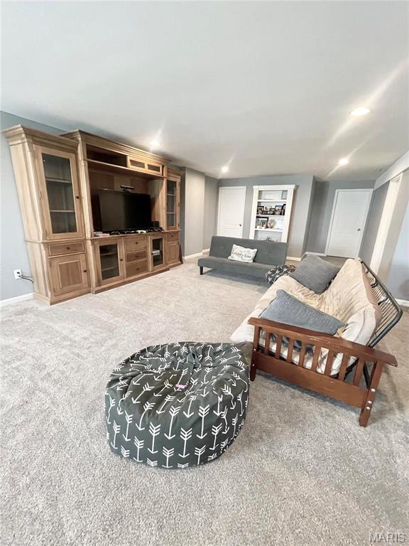GREYSTONE ESTATES - Residential Lease