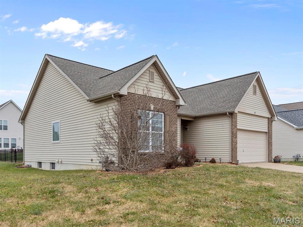 GREYSTONE ESTATES - Residential Lease