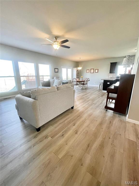 GREYSTONE ESTATES - Residential Lease
