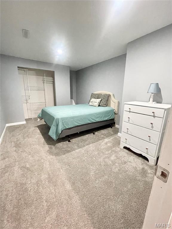 GREYSTONE ESTATES - Residential Lease