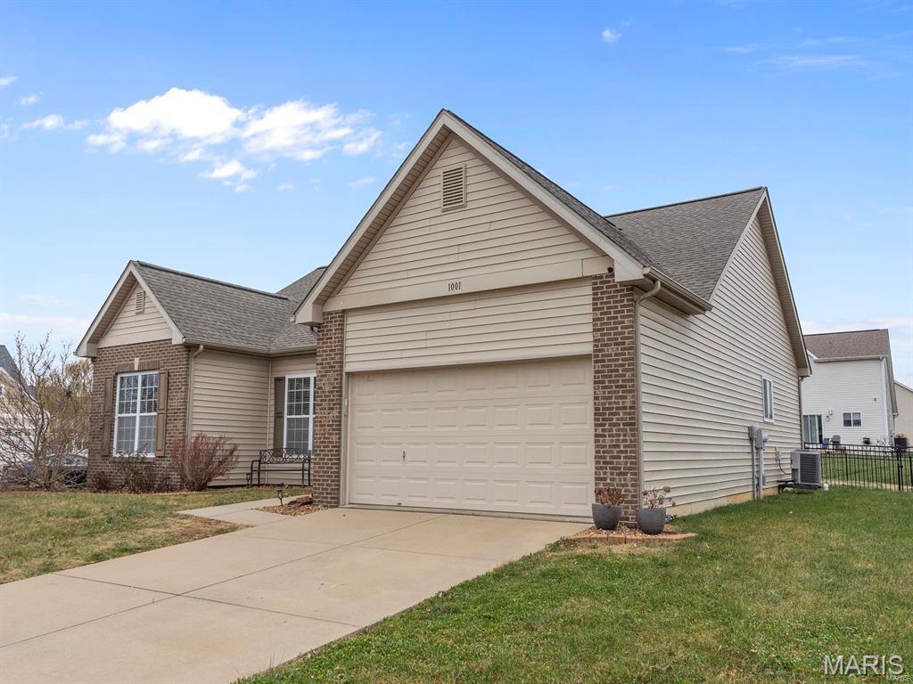 GREYSTONE ESTATES - Residential Lease