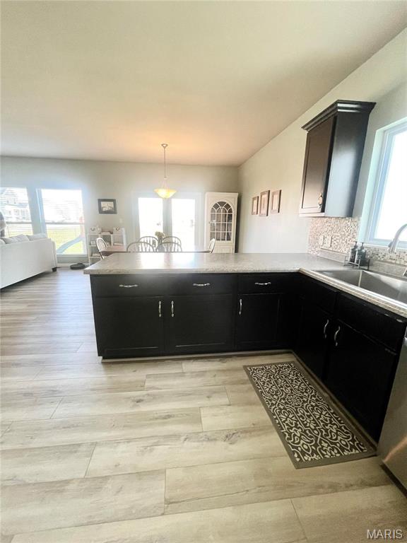 GREYSTONE ESTATES - Residential Lease