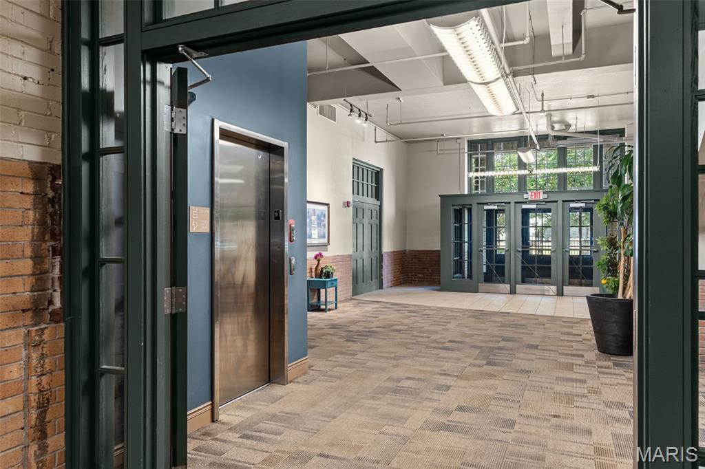 Franklin School Resub - Residential Income
