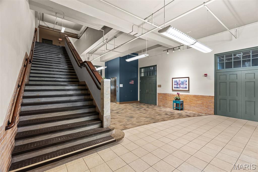 Franklin School Resub - Residential Income