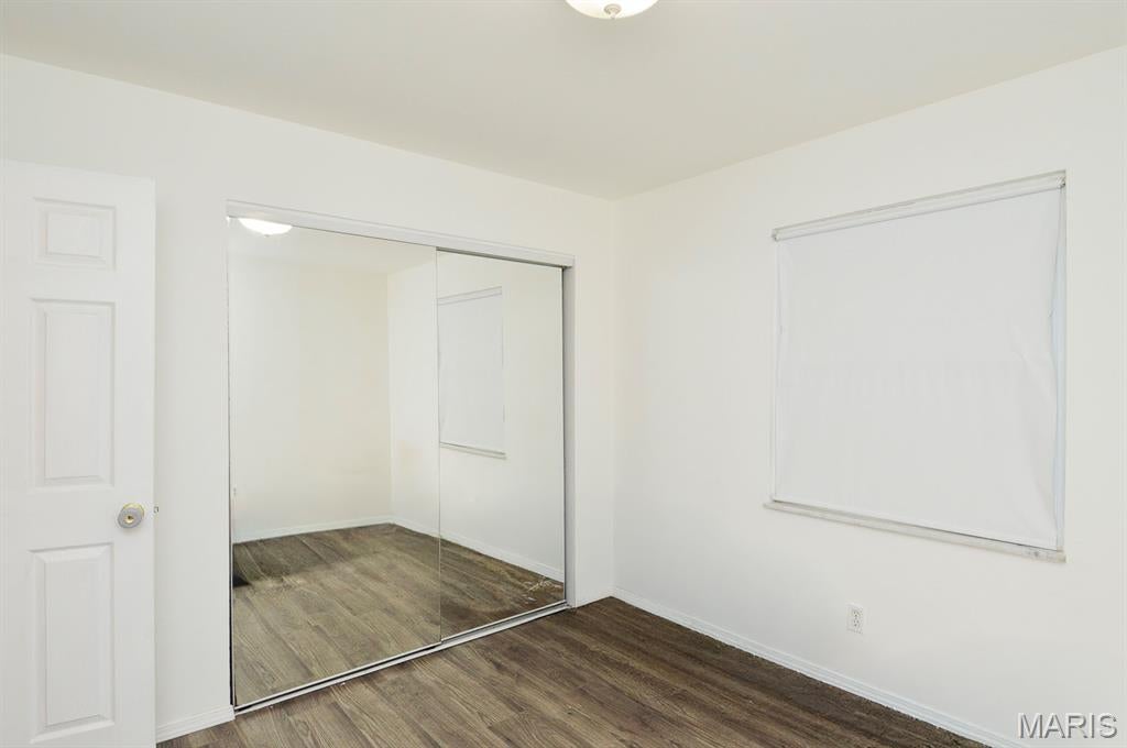Colonial Woods Condo - Residential