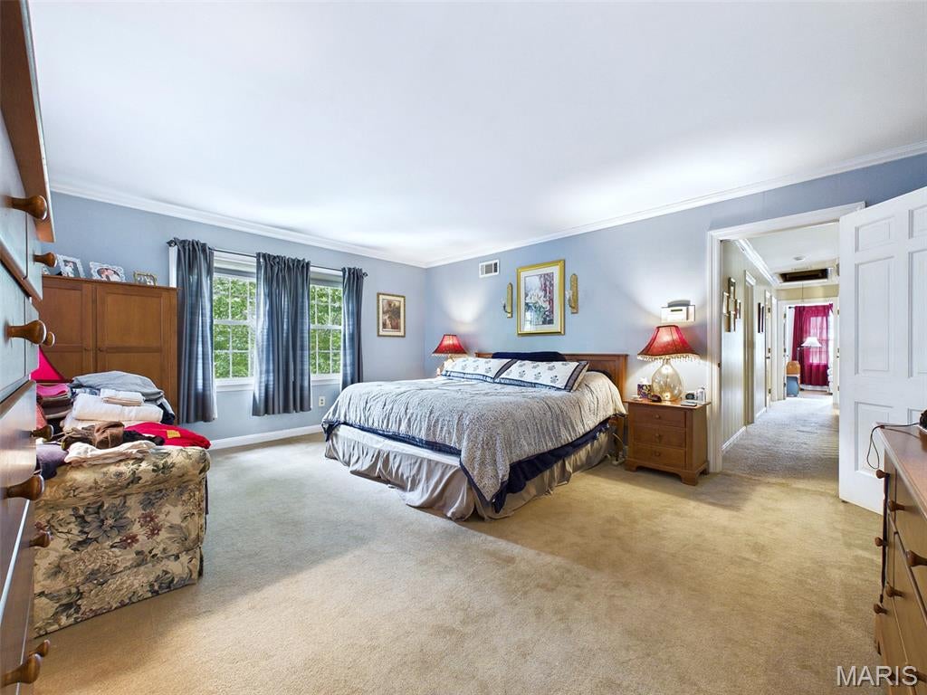 Frontenac Place - Residential