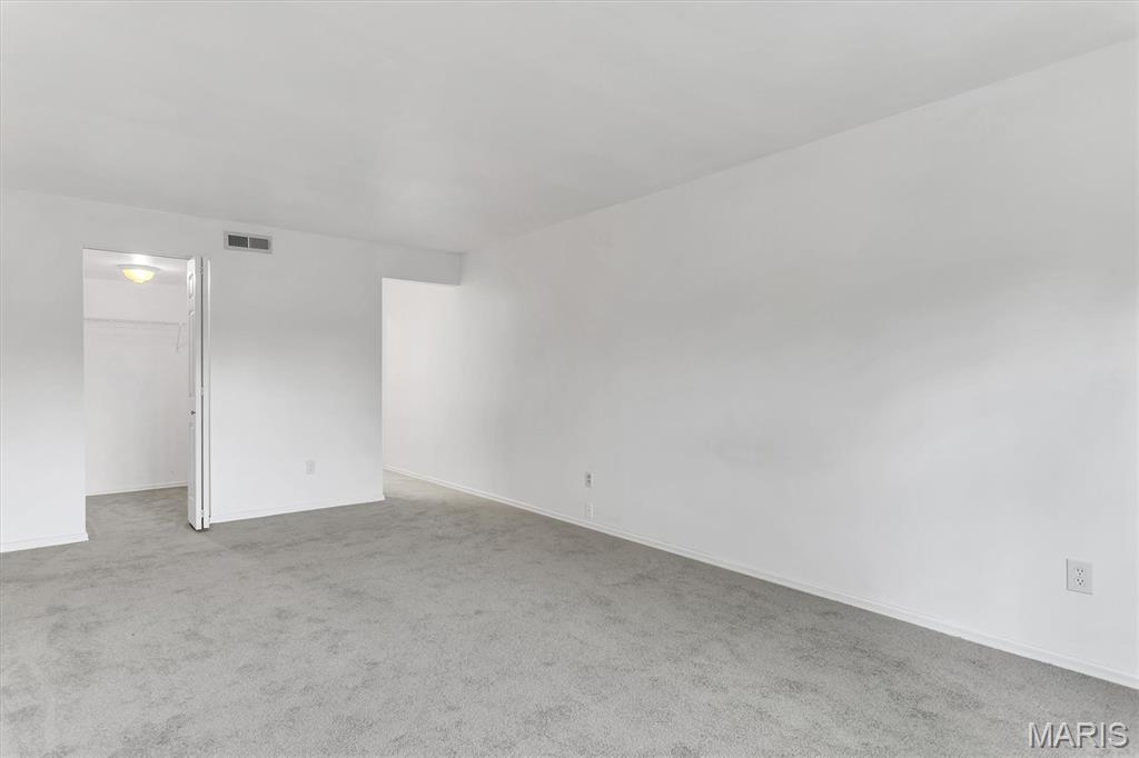 Kenrick Parke Condo Ph Eight - Residential