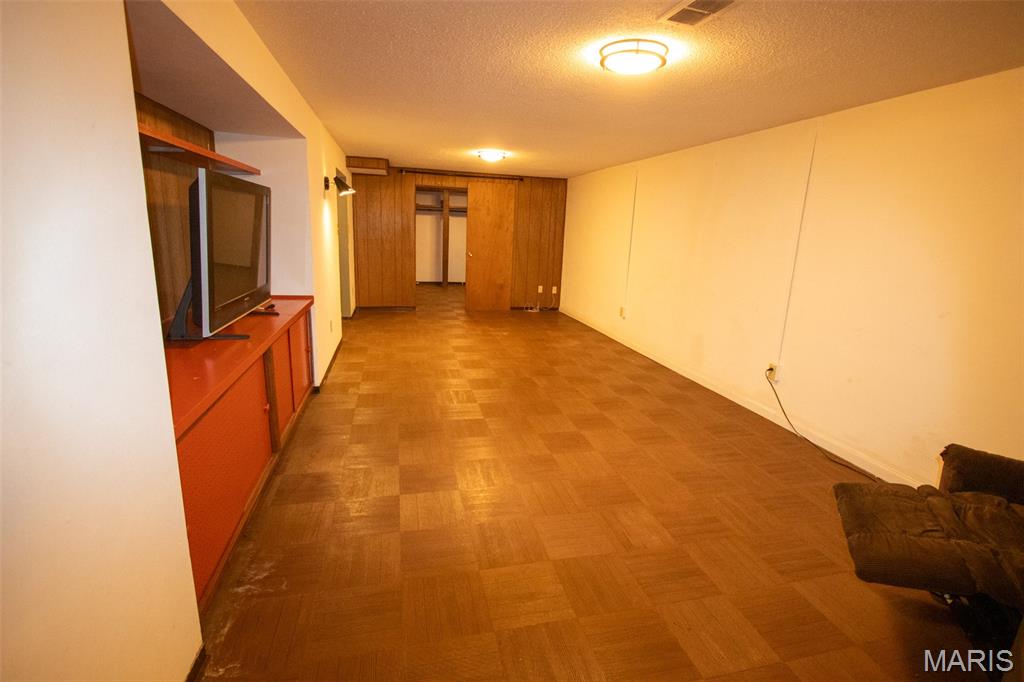 Sunset Acres 1st Add - Residential