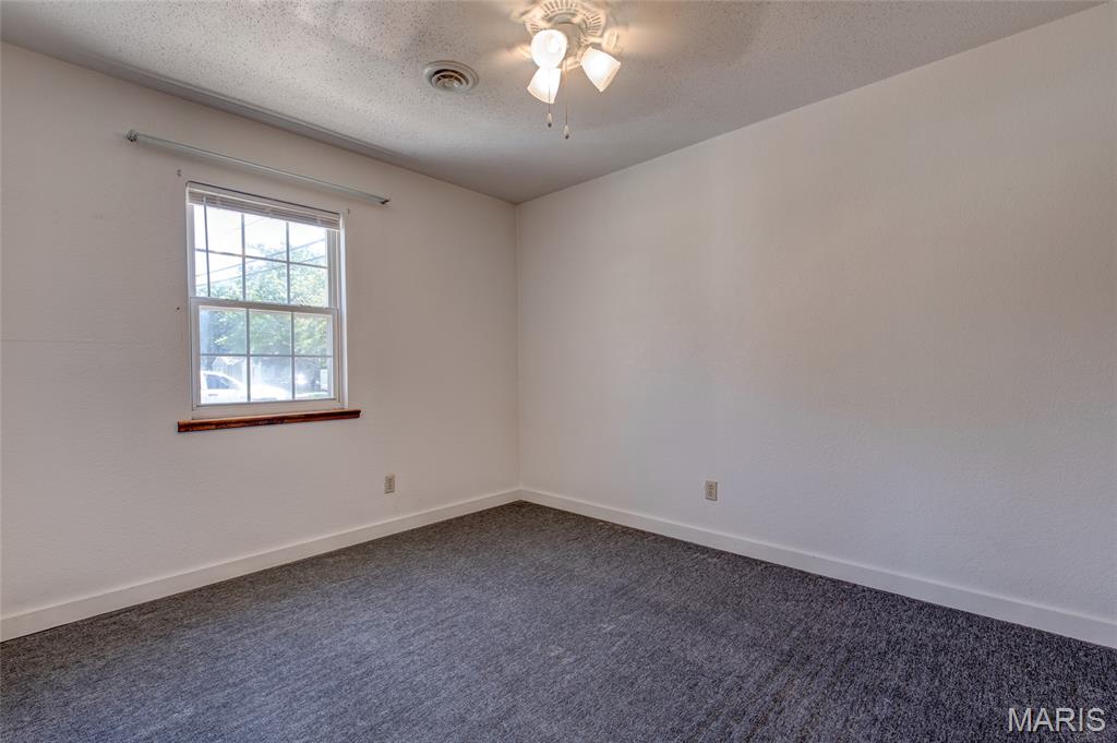 Van Peters Add/East Alton - Residential