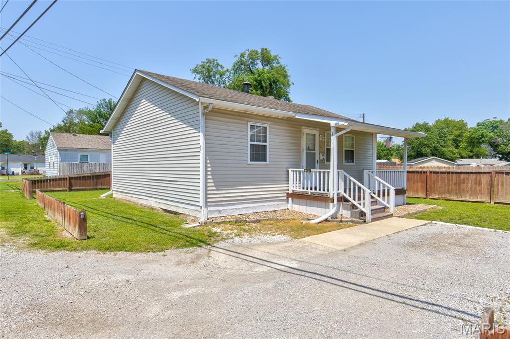 Van Peters Add/East Alton - Residential