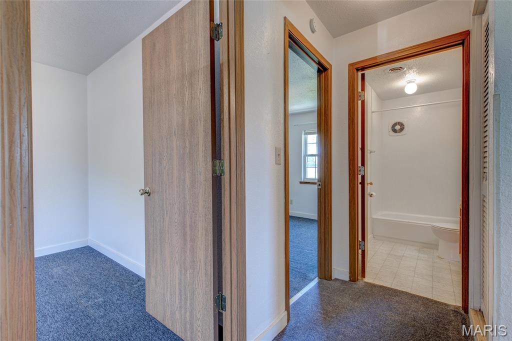 Van Peters Add/East Alton - Residential