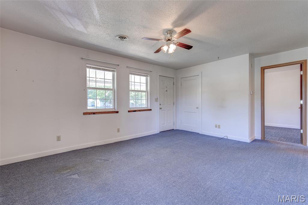 Van Peters Add/East Alton - Residential