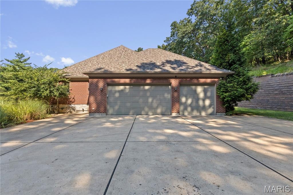 Kiefer Stone - Residential