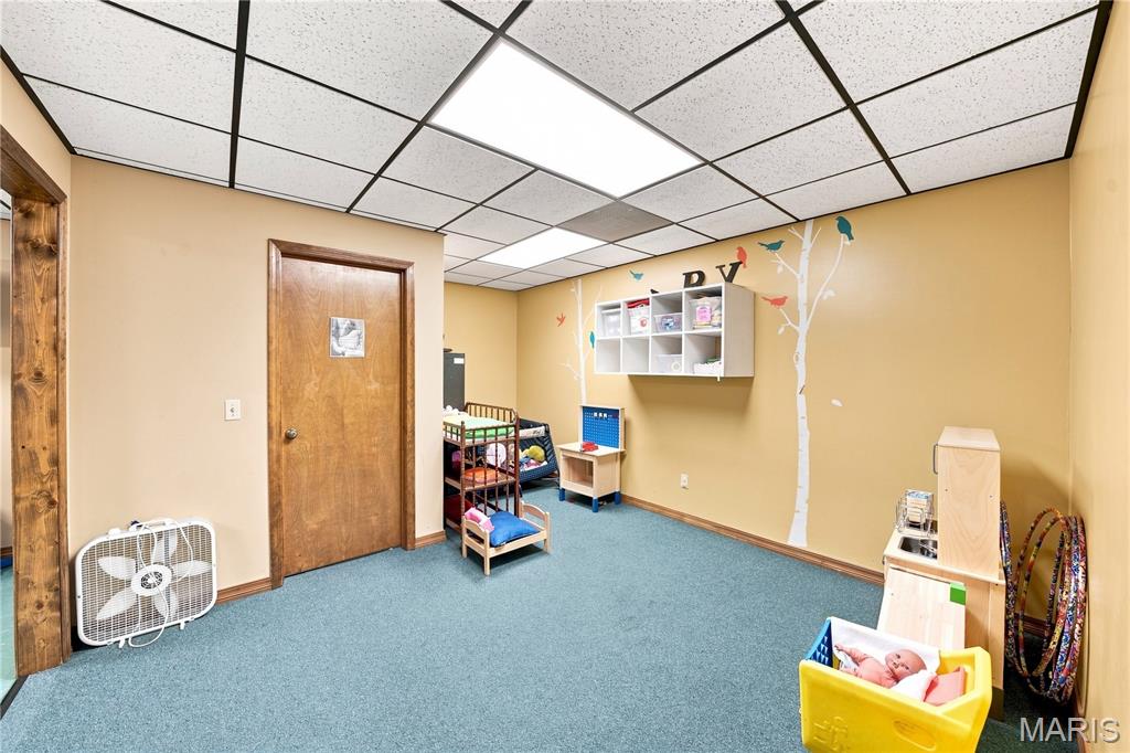 n/a - Commercial Sale
