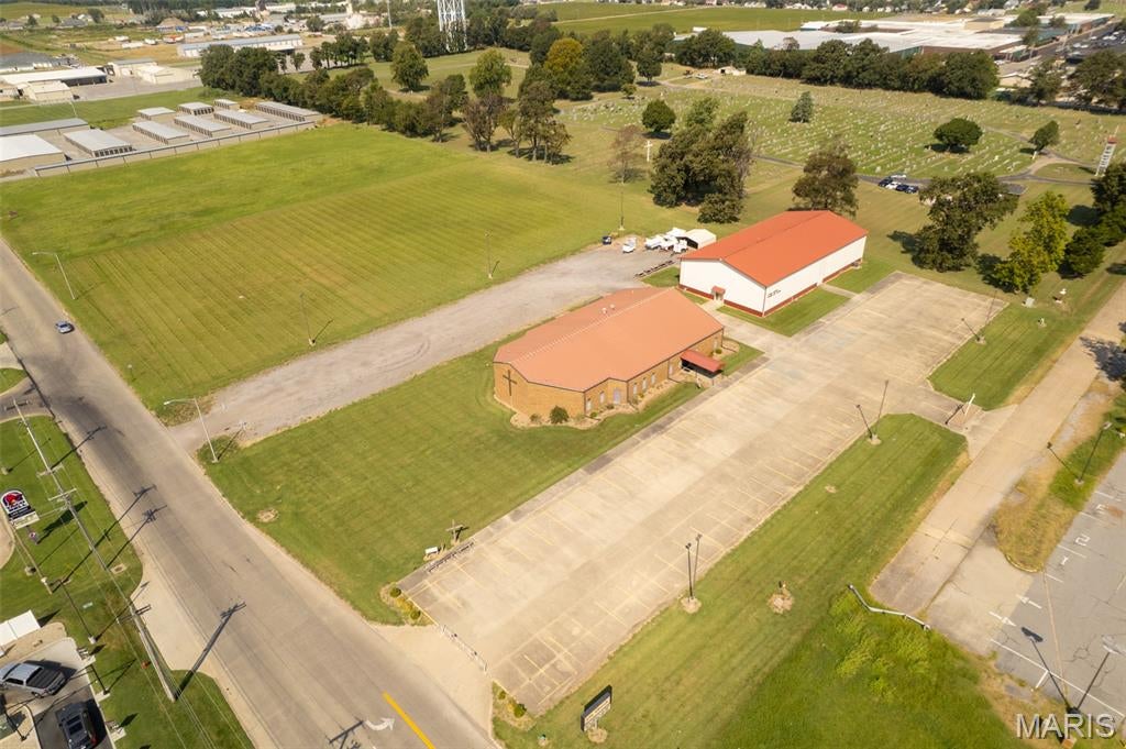 n/a - Commercial Sale