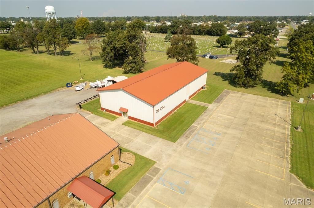 n/a - Commercial Sale
