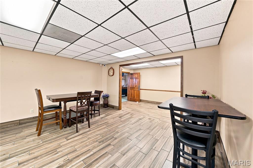 n/a - Commercial Sale
