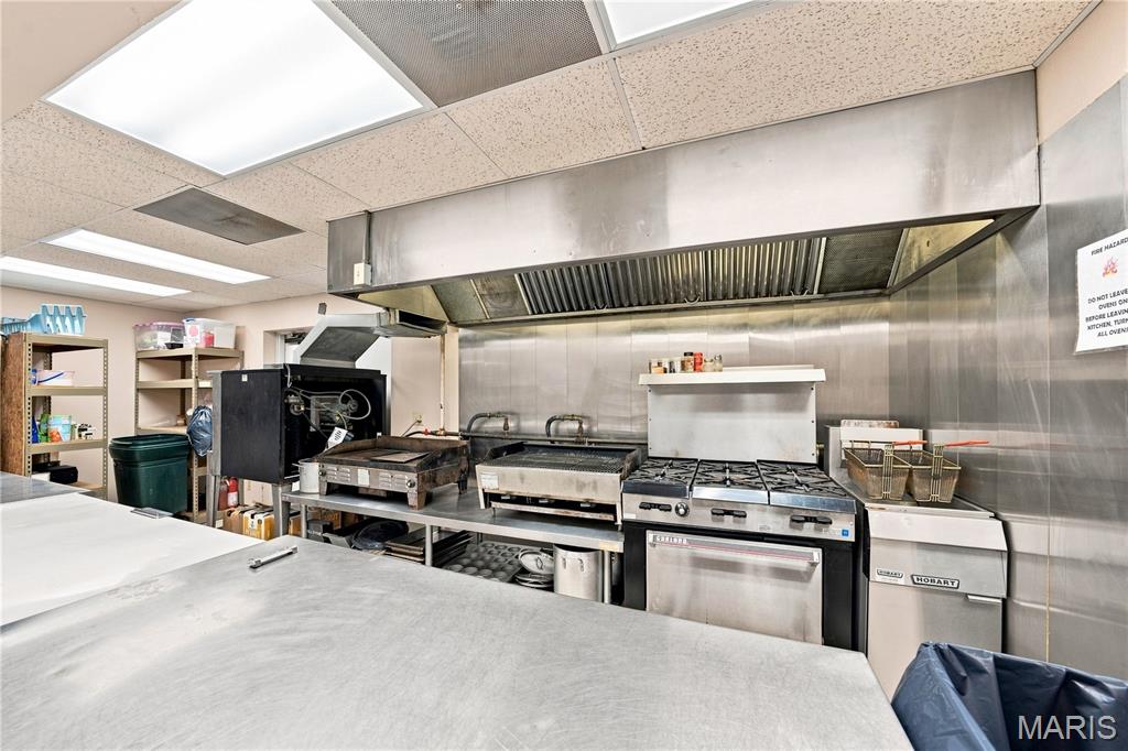 n/a - Commercial Sale