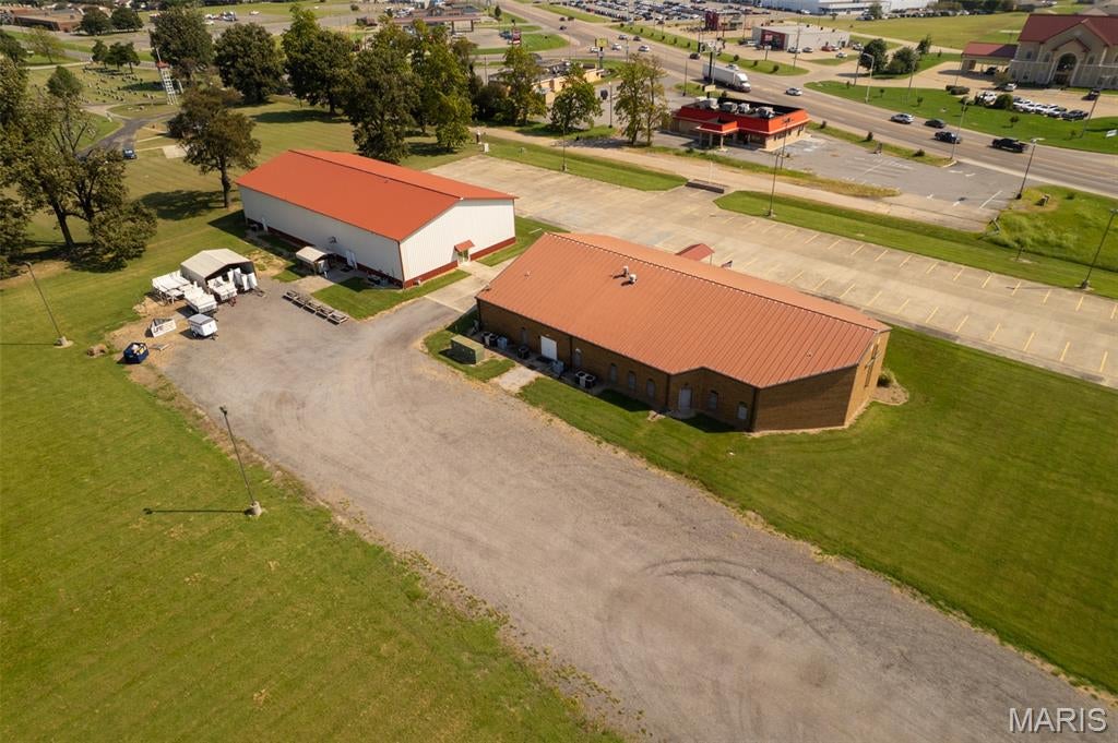 n/a - Commercial Sale