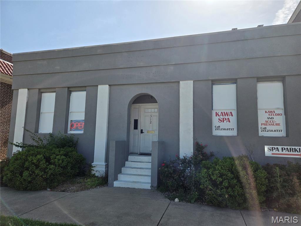 City/Litchfield - Commercial Sale