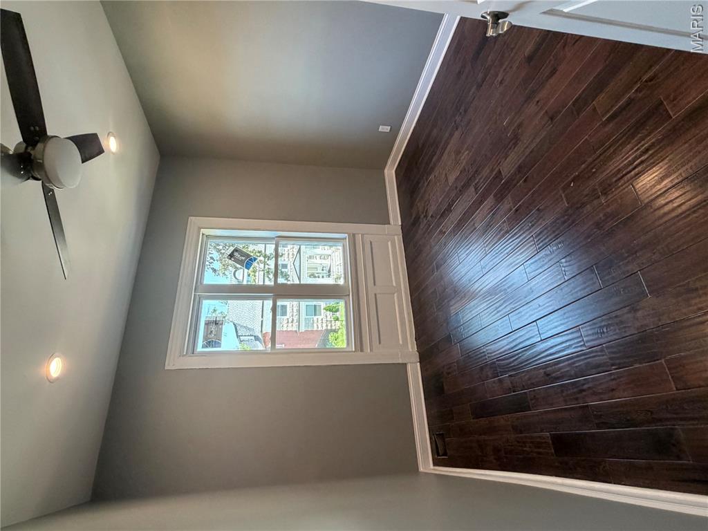 Raymond Place Add - Residential