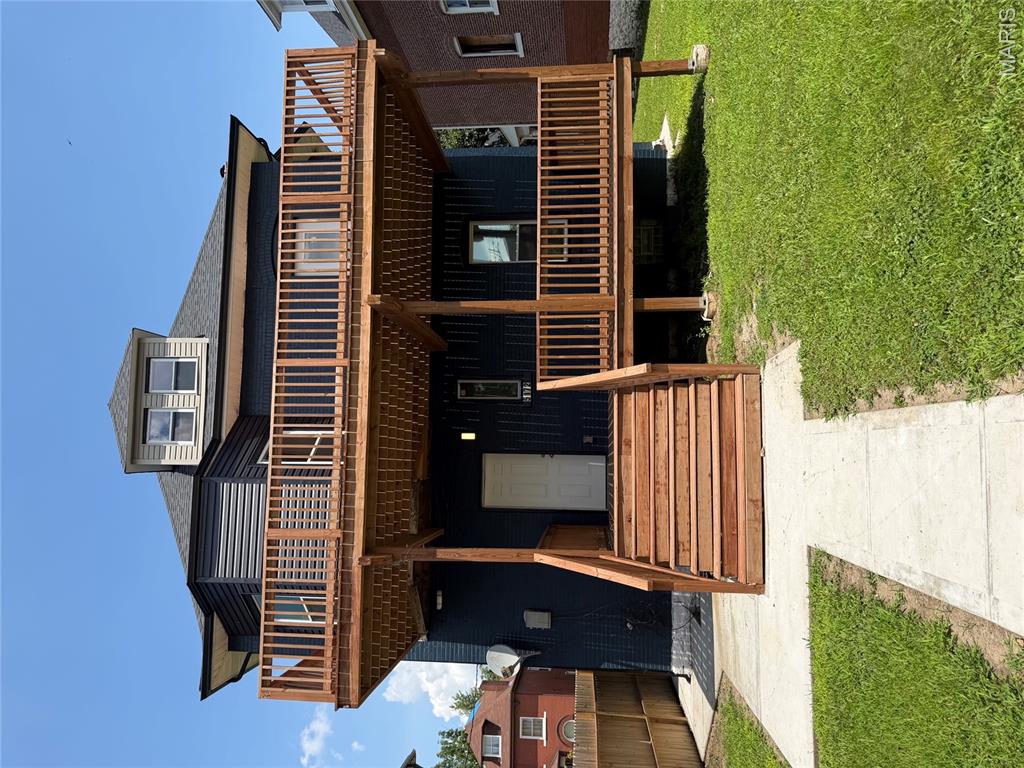 Raymond Place Add - Residential