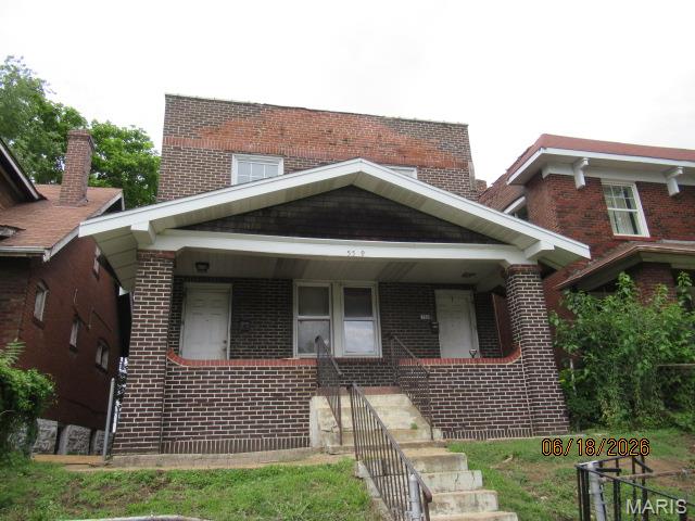 Attention Investors & Rehabbers! 2 Family building looking for a new life! Come and take a look! Good rental prospect! Brick construction / Full basement / Off street parking behind.
As-Is sale / Cash or Hard Money Loan