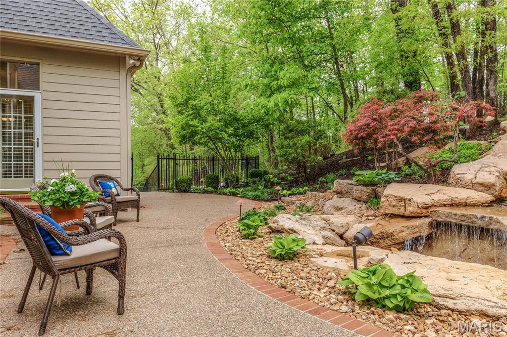 Shepard Oaks - Residential