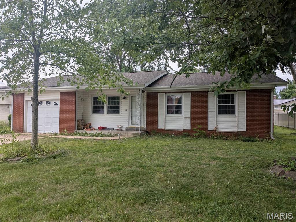 Don't Miss out on this Affordable 3 Bedroom 2 Bath home in the cozy community of Sparta. This property is not only safe, Modest, and affordable. It also offers the ability to gain equity. The large, flat back yard not only offers space for outdoor entertaining, gardening, or just quiet outdoor lounging; it also allows room for expansion. Don't wait, at this price the home won't last long. contact your favorite realtor for a private showing.