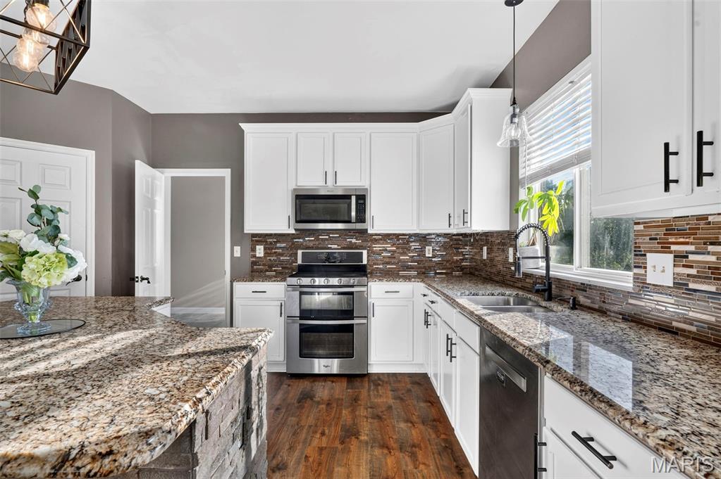 Manors At Crimson Oaks - Residential