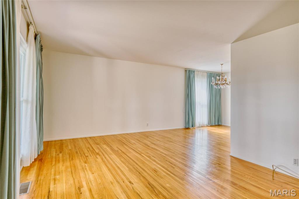 Paddock Meadows 6 - Residential
