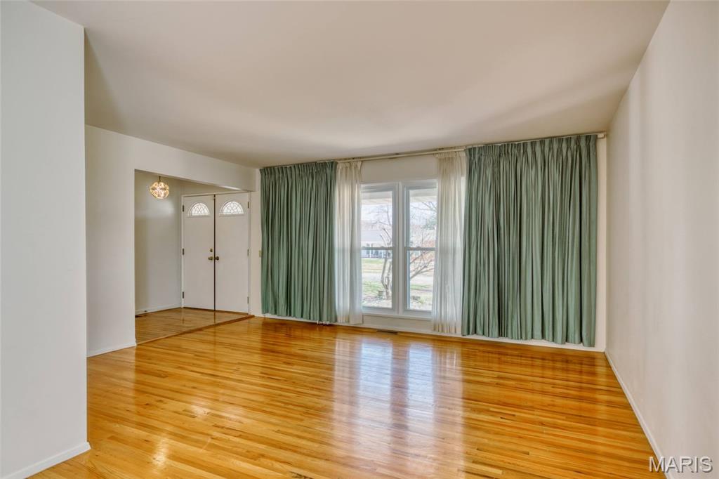 Paddock Meadows 6 - Residential