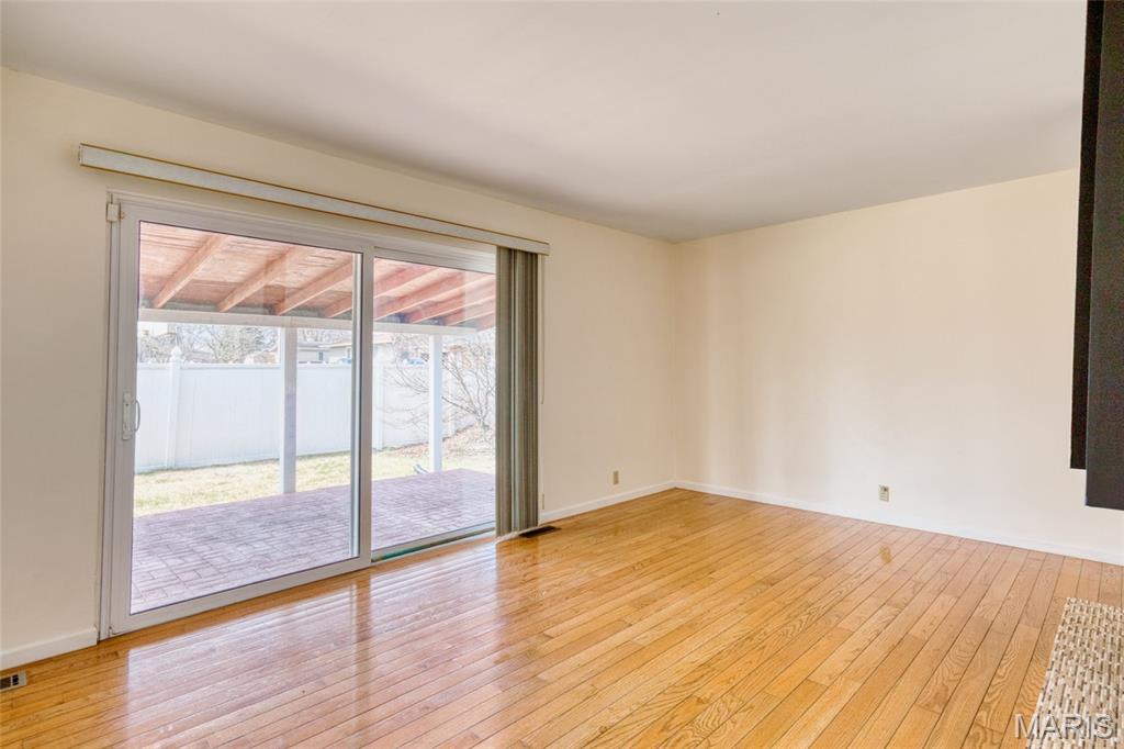 Paddock Meadows 6 - Residential