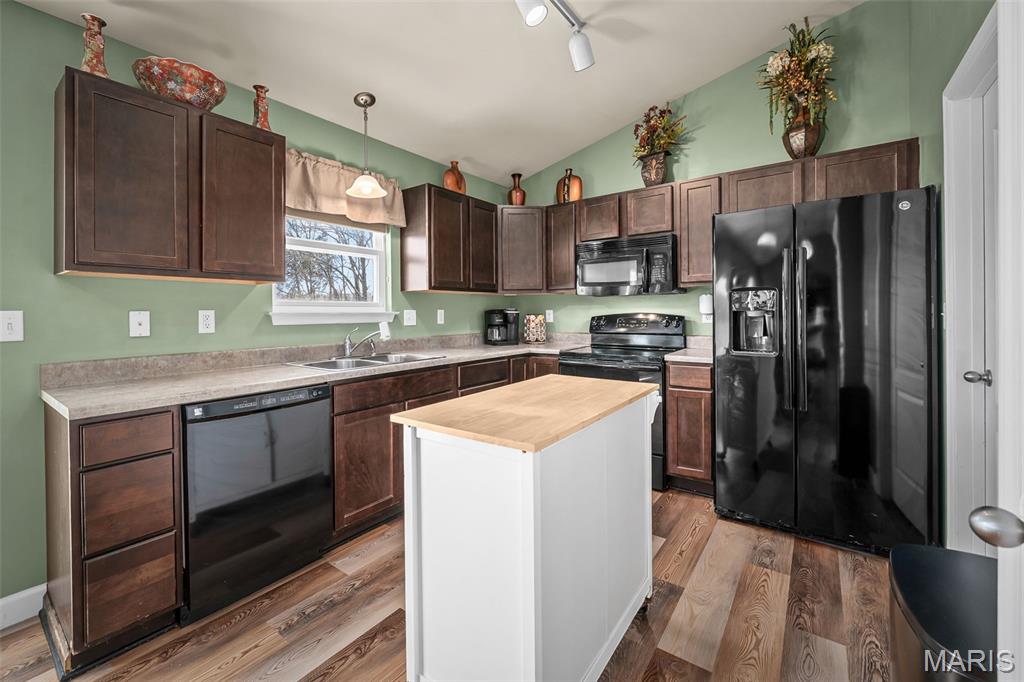 Hammett Hills 2nd Add - Residential