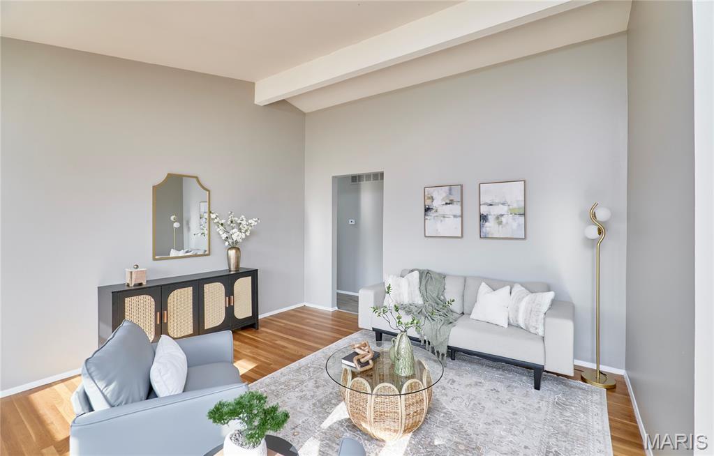 Paddock Hills 8 - Residential