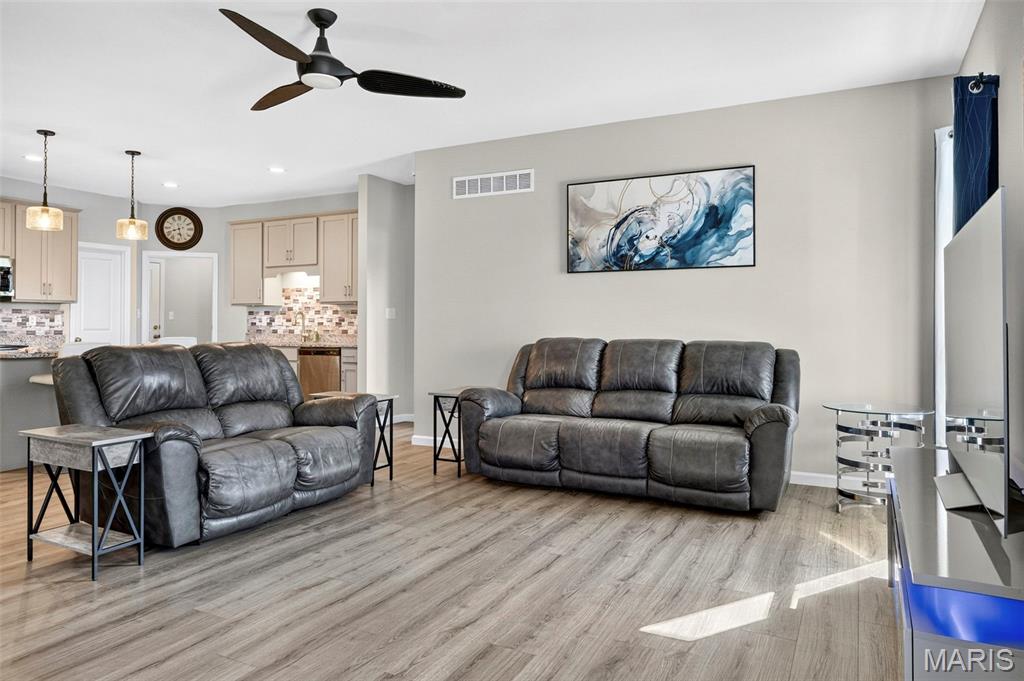 Charlestowne Landing #5 - Residential