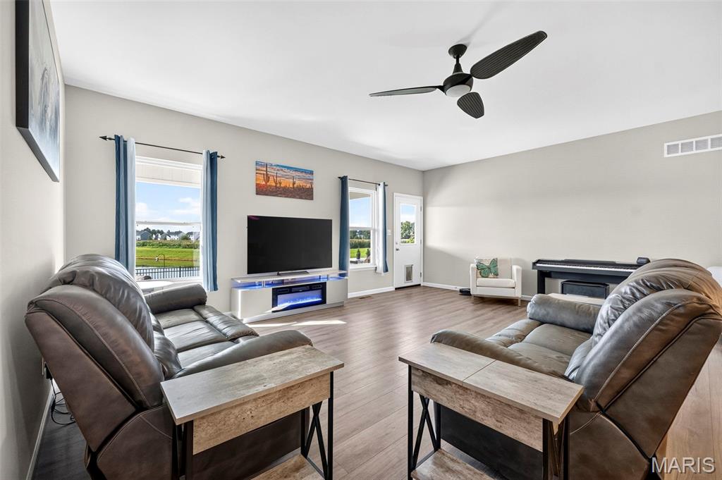 Charlestowne Landing #5 - Residential