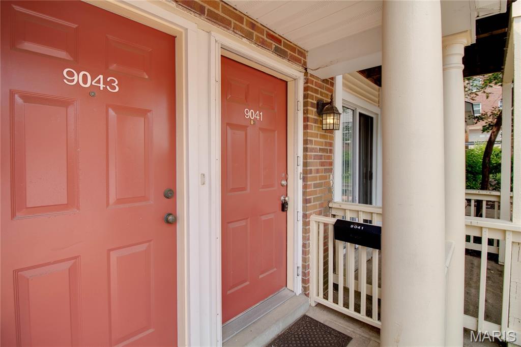 Brentwood Forest Condo Ph Eight - Residential