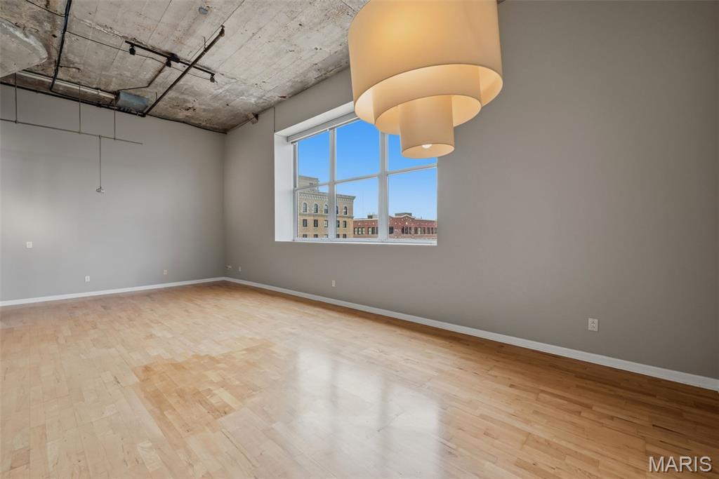 Annex Lofts Condo - Residential