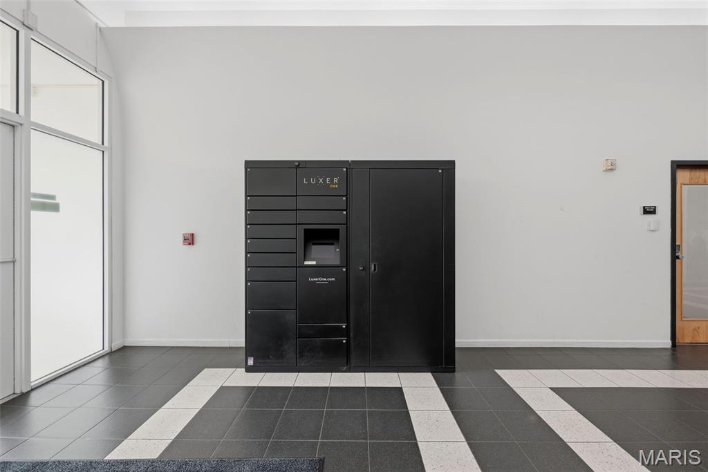 Annex Lofts Condo - Residential