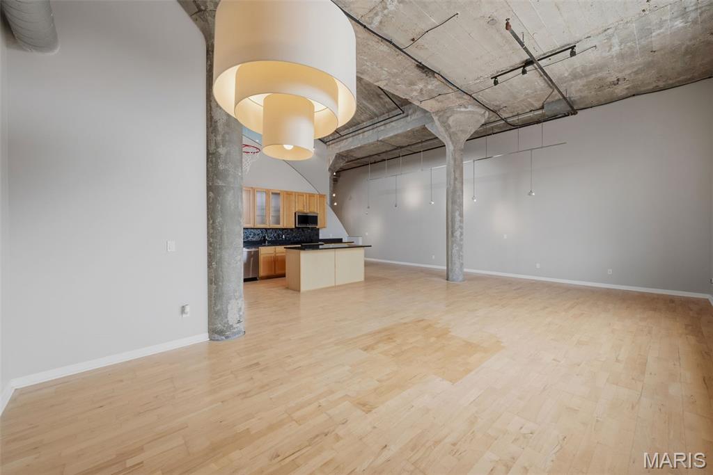 Annex Lofts Condo - Residential