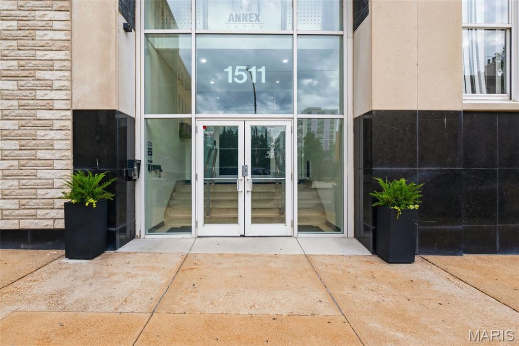 Annex Lofts Condo - Residential