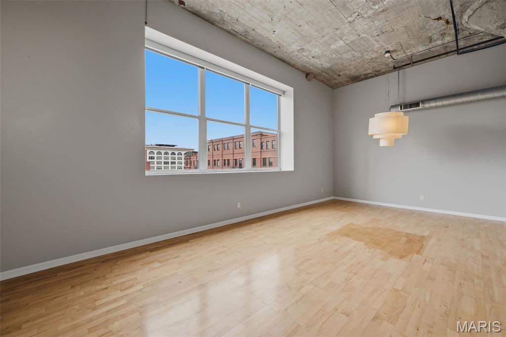 Annex Lofts Condo - Residential