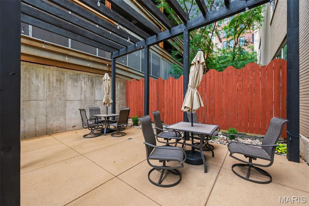 Annex Lofts Condo - Residential