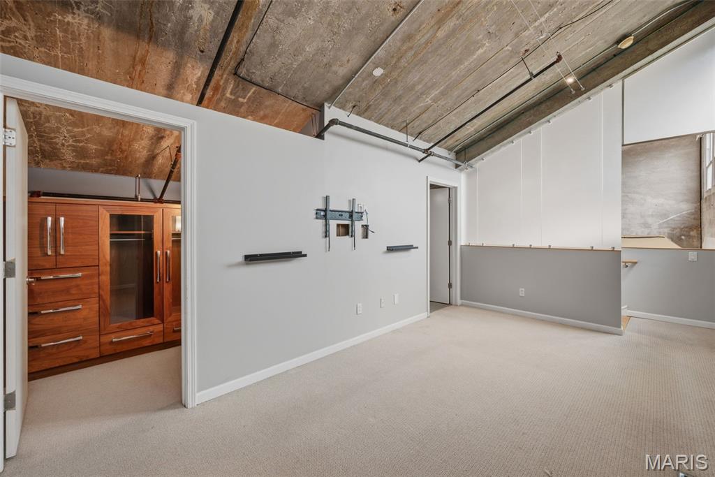 Annex Lofts Condo - Residential